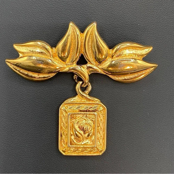 Liz Claiborne LCi Vintage Dangly Gold Tone Rose Brooch - Picture 7 of 8